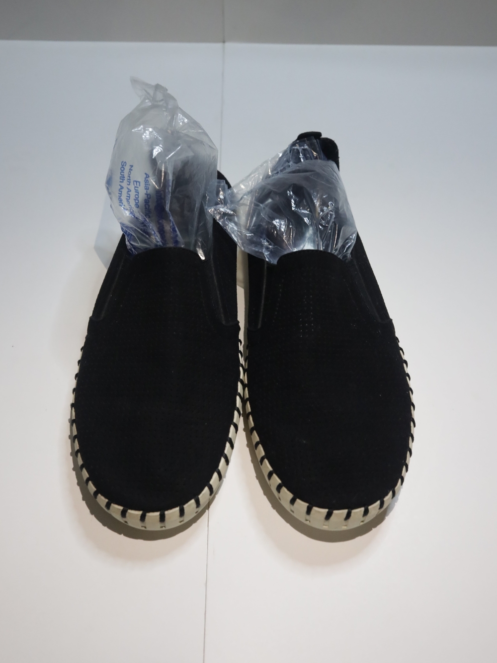 Skechers Suede Slip-Ons  Black Size 8.5